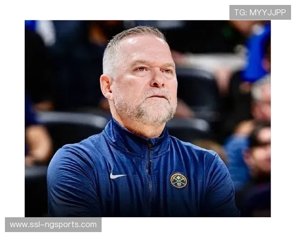 传奇教头迈克马龙转战ESPN开启解说生涯自信畅谈NBA新赛季 传奇教头迈克马龙转战ESPN开启解说生涯自信畅谈NBA新赛季